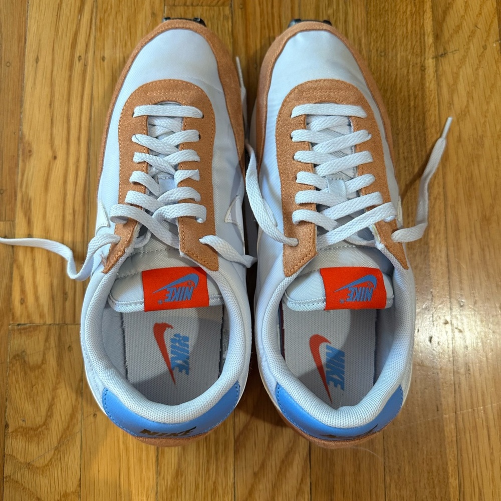 Nike Dbreak sneakers. Women’s US 10 NEW W/OUT Box